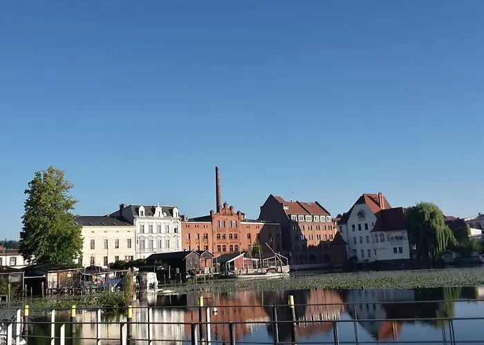 Omas Linde * Brandenburg (Brandenburg an der Havel)